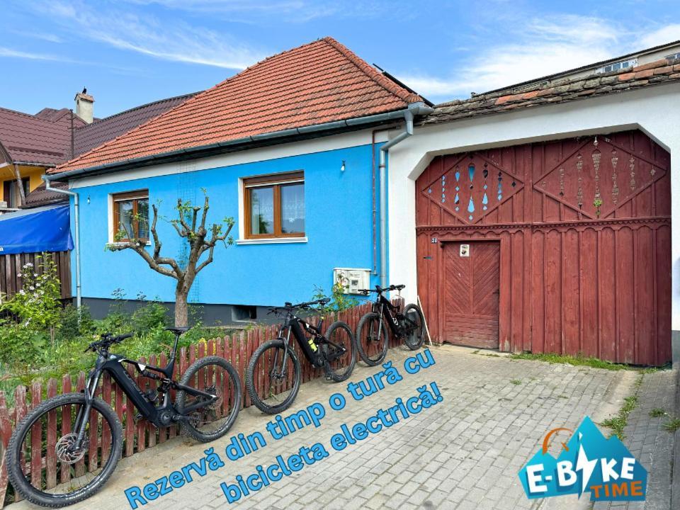 Blue Home Avrig Exterior foto
